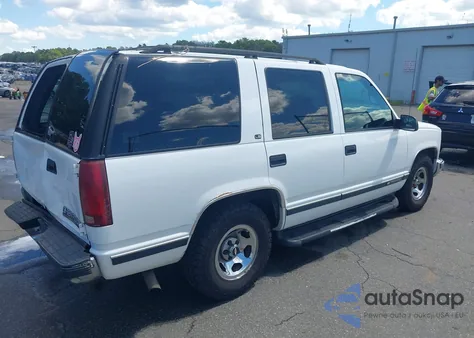 1999 Chevrolet Tahoe Ls from USA, damaged, VIN 1GNEC13R2XR103155